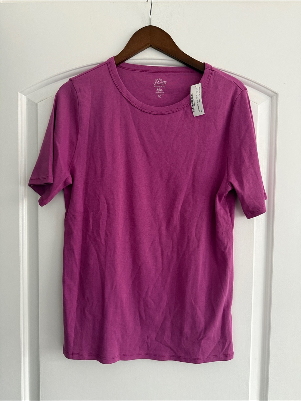 J.Crew Perfect Fit Magenta Crewneck Tee, Size XL NWT — Style PK5784